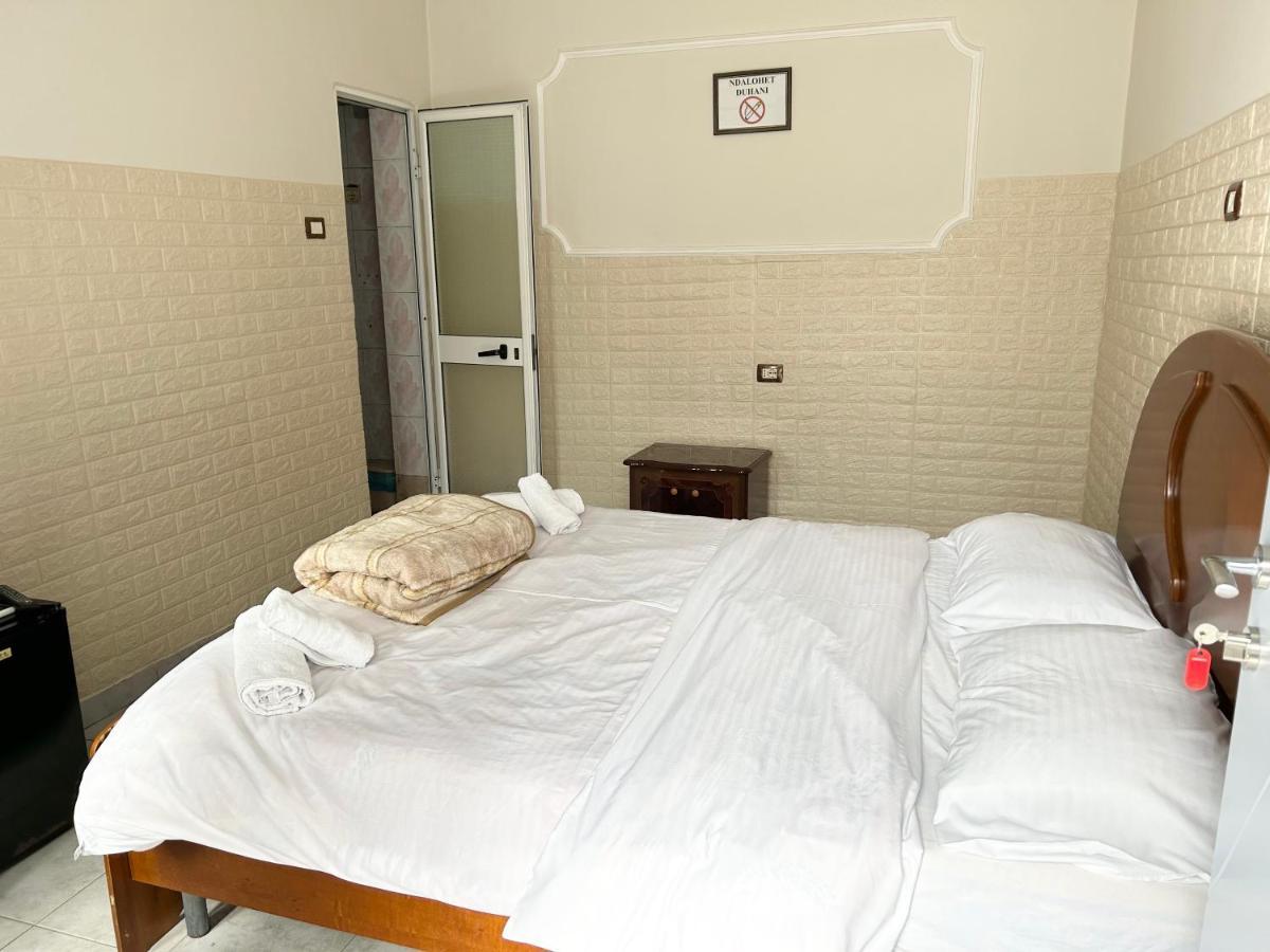 Tirana Inn Hotel Room photo
